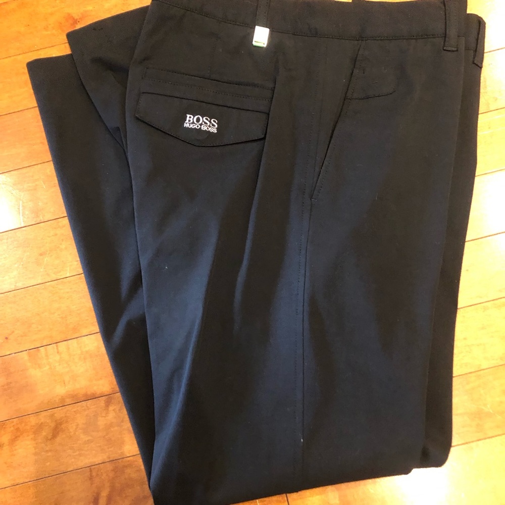Boss golf pants. Available beige and black